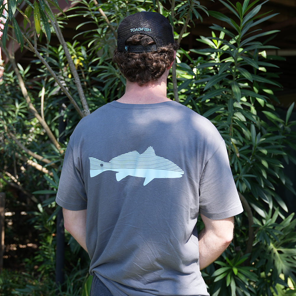 Tailing Red Tee - Toadfish - Apparel